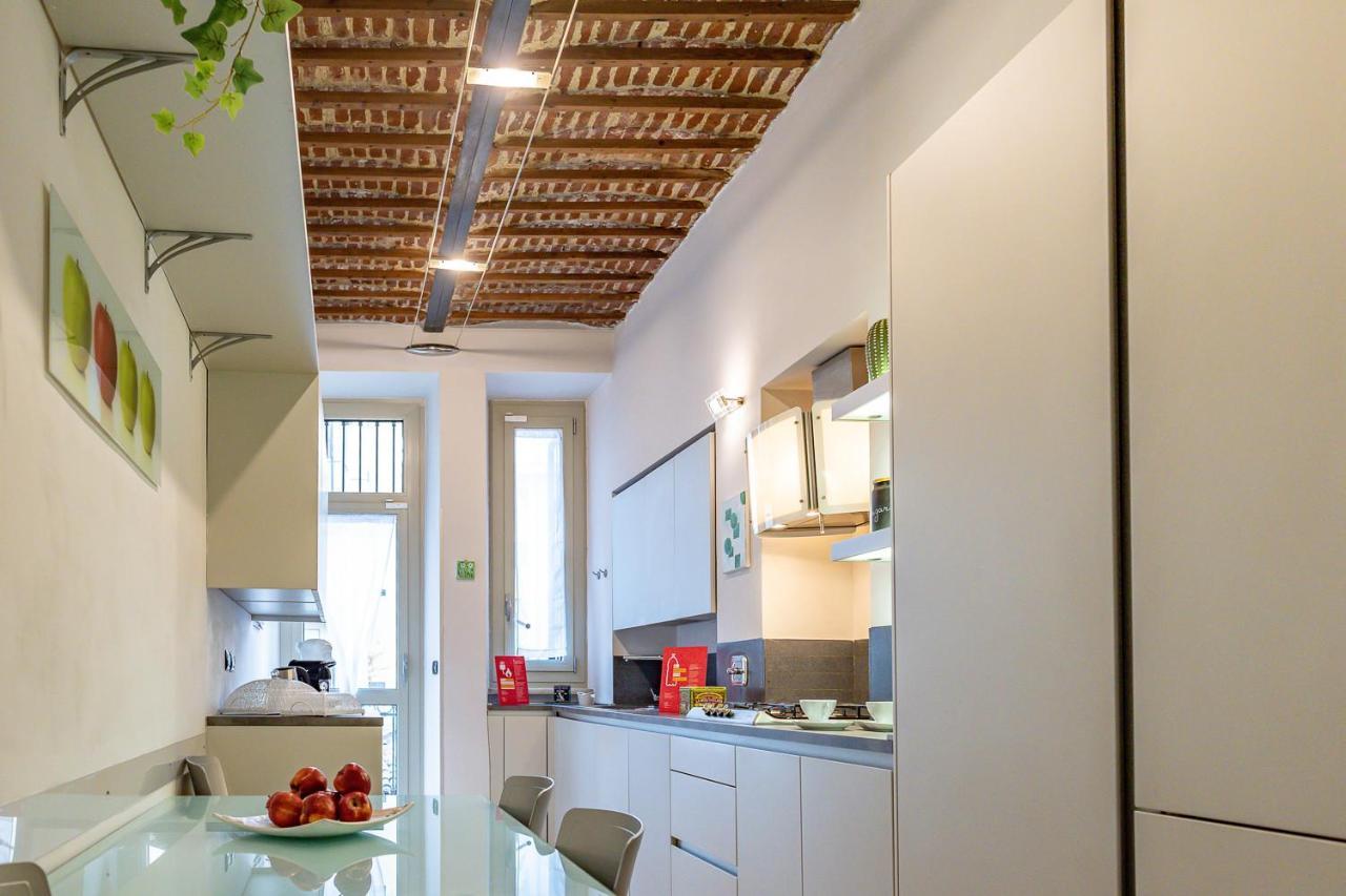 Apartamento Apple House Al Duomo By Wonderful Italy Turín Exterior foto